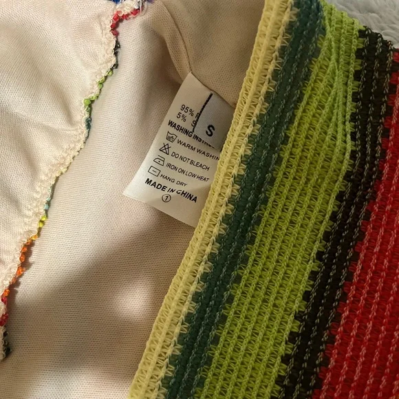Colorful Striped Halter Top Size Small Boho Festival Y2K Crop - Picture 4 of 4